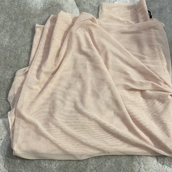 Mesh like scarf - Picture 2 of 2